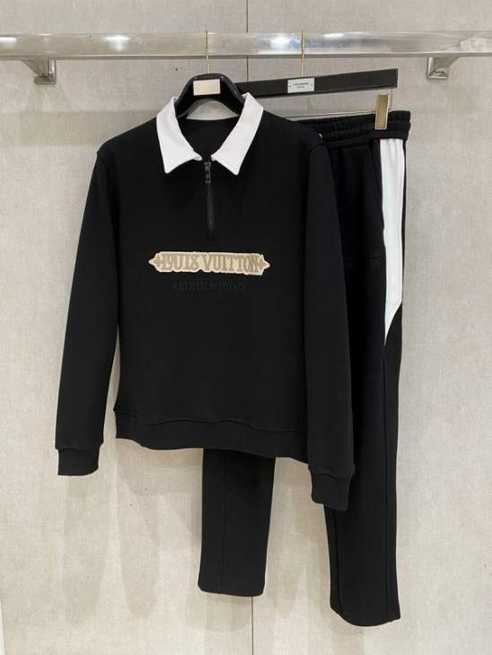 Picture of LV Sweater Suits _SKULVM-3XLxetr4740863